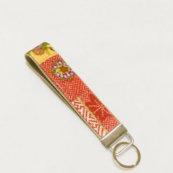 Wristlet Key Fob, flower, Fabric Key Chain, Japanese kimono pattern Fabric key fob, wristlet, floral gift