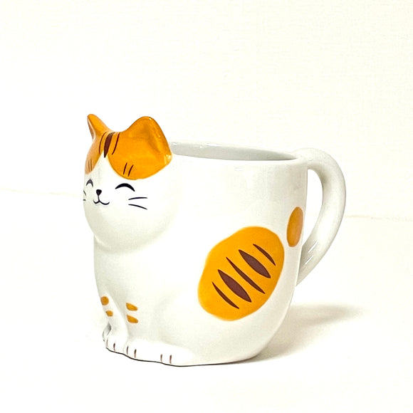 Cat form mug